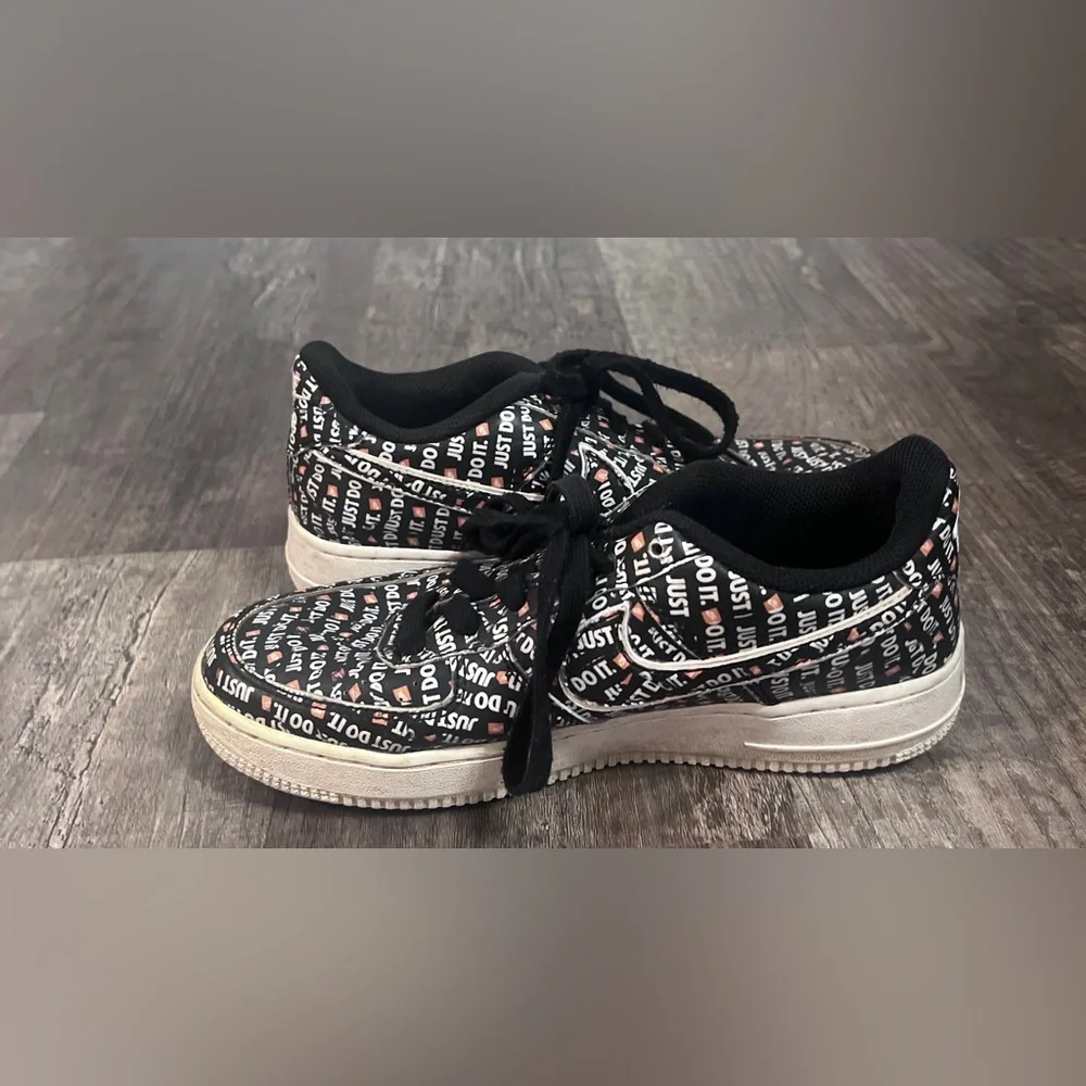 Nike Air Force 1 Low Just Do It Pack Black trainers US size 6.5 Youth
